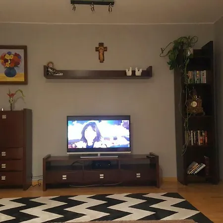 Mieszkanie Pod 7 *