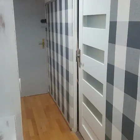Mieszkanie Pod 7 * Στσέτσιν
